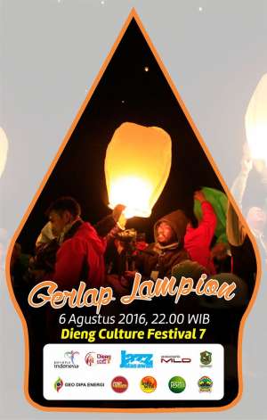Gemerlap lampion di Festival Dieng 