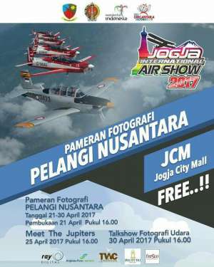 Pameran Fotografi Kedirgantaraan Pelangi Nusantara di JCM