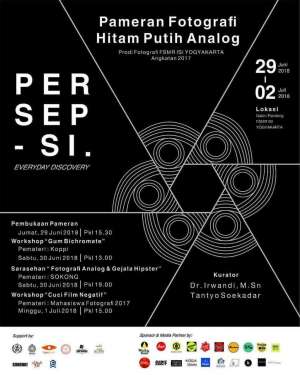 Pameran Fotografi Hitam Putih "Persepsi"