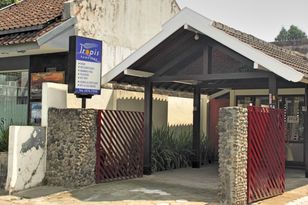 Tropis Homestay 