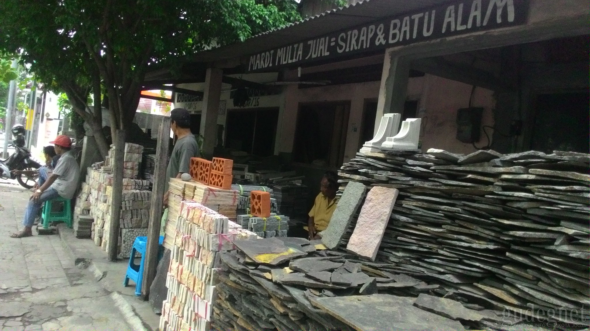 Pasar Ciptomulyo Yogyakarta
