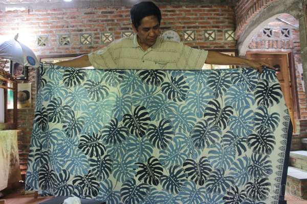 Batik Jolawe (Batik Dengan Pewarna Alami) Yogya  GudegNet
