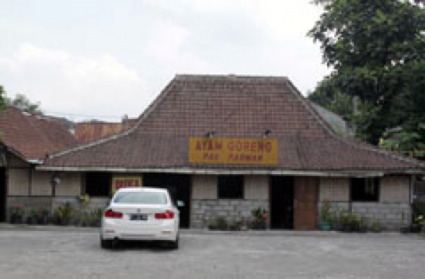 Ayam Goreng Pak Parman Yogya | GudegNet