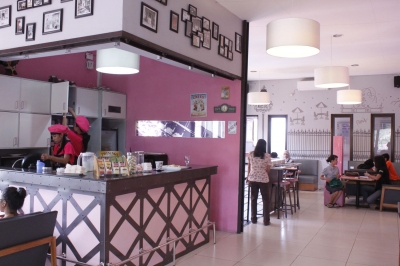 Paris Bakery : Semua yang Serba Cis 