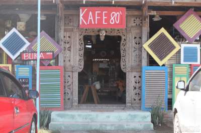 KAFE 80's BOCOR ALUS