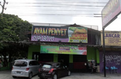 Ayam Penyet Suroboyo Cabang Jakal