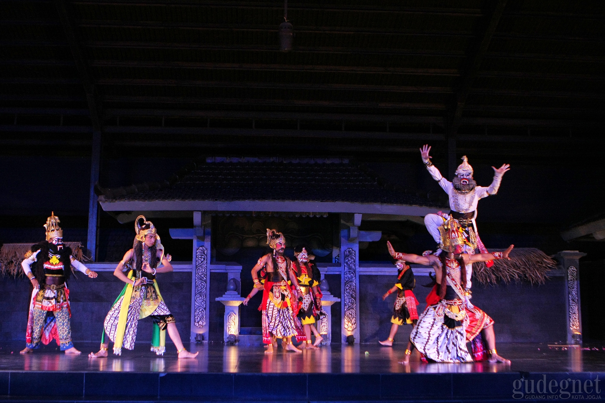 Tari Kolosal Ramayana Ballet