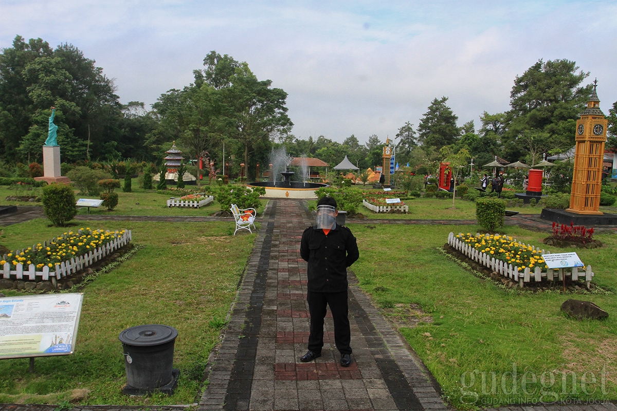 Landmark Merapi Park