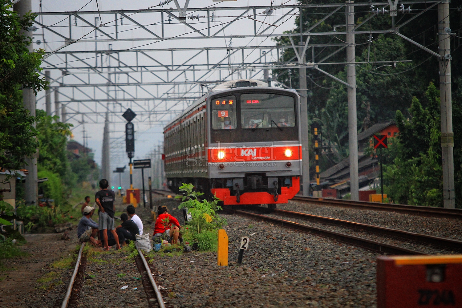 Kereta Rel Listrik Yogyakarta-Solo