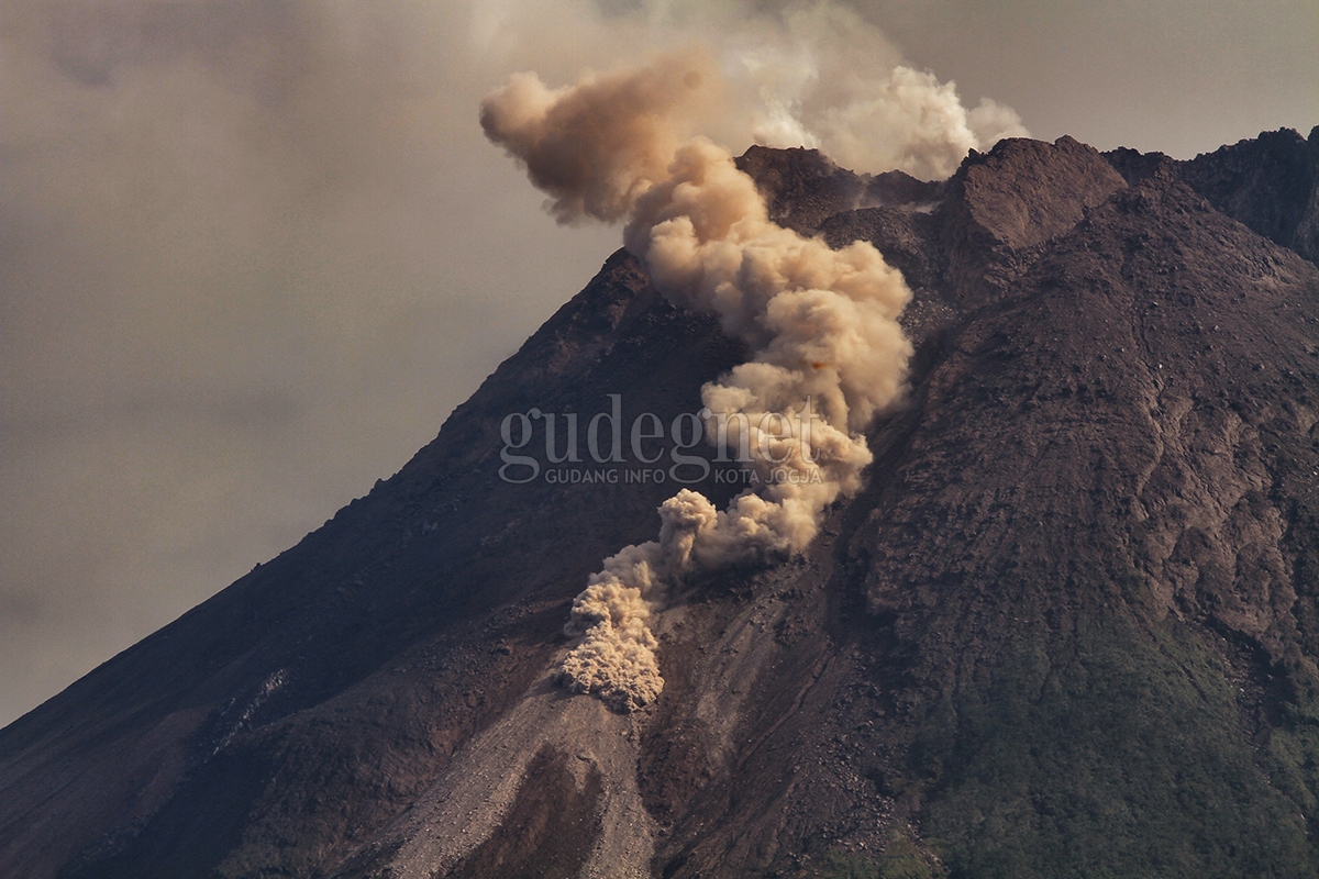 Awan Panas Merapi