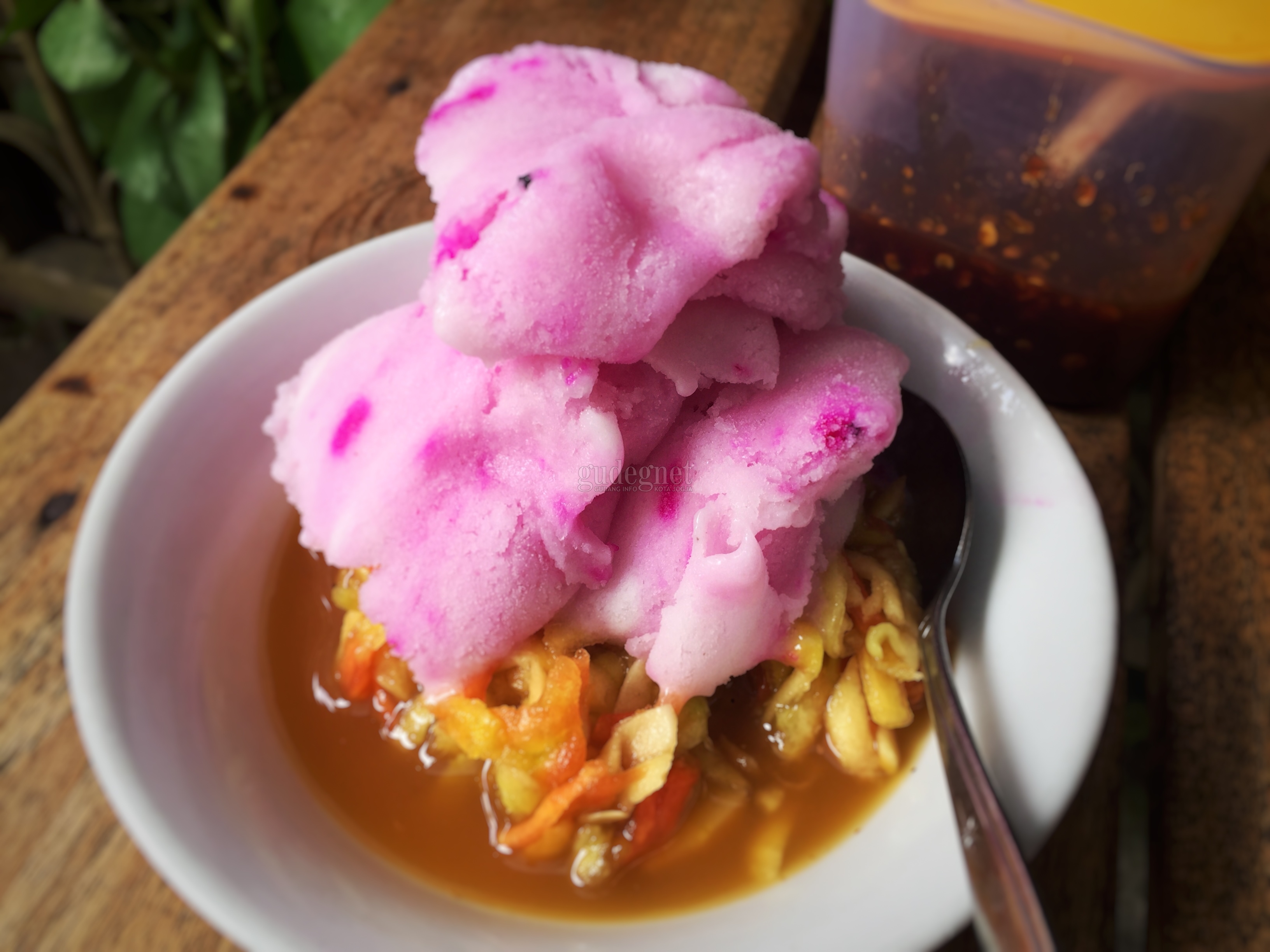 Rujak Ice Cream Pak Paino