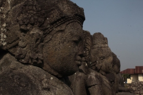 Arca Budha di Candi Plaosan