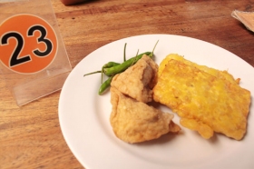 Tempe dan tahu goreng