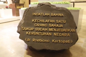 Petuah dr. Roebiono Kertopati