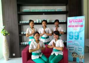 Crew Ayaartta Famili Spa