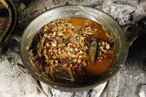 Masakan tradisional buatan mbah Warno yang "ngangeni"