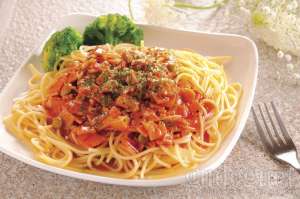 Menu Loving Hut - Spagheti With Red Sauce