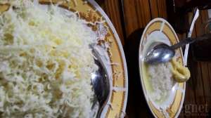 Ketan susu keju dan ketan durian