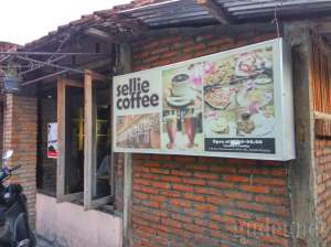 Tampak depan Sellie Coffe