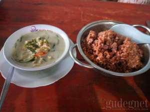 paket sego abang dan sayur lombok ijo