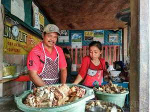 Sop Buntut Pak Sugeng