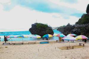 Suasana di Pantai Siung