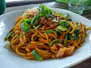 Mi Ayam Goreng di Bakso Tumpeng Bantul