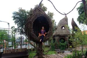 Selfie Park Taman Pule XT Square