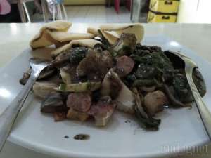 Warung Rujak Cingur Mbah Mangun