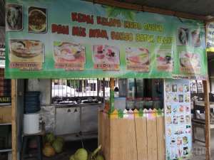 Kedai Kelapa Muda Rukun (Mi ayam batok kelapa)