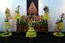 Wayang Ciptaan HB VII di UGM