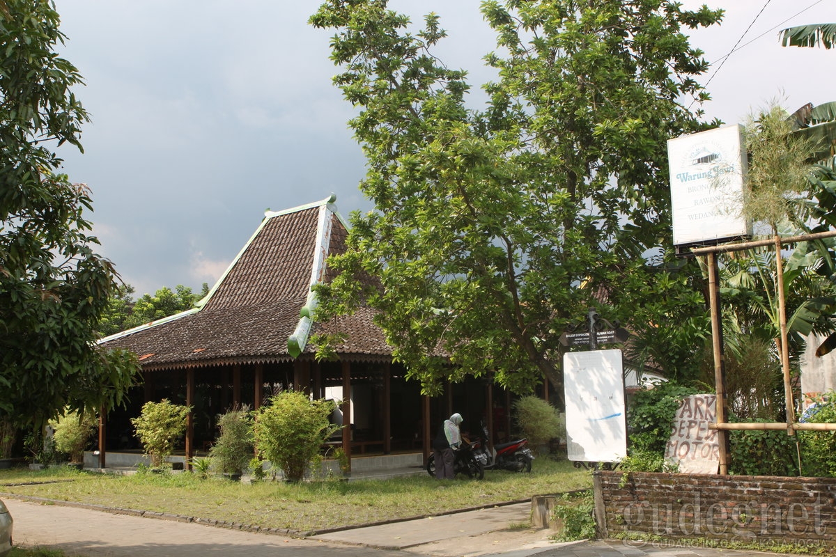 Kisah Dibalik Dalem Sopingen, Lokasi Pasar Keroncong Kotagede 2016