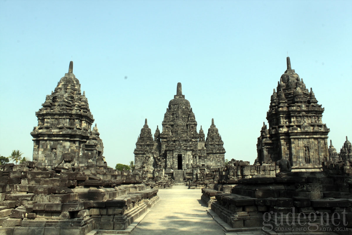 5 Candi yang Mungkin Belum Pernah Kamu Kunjungi