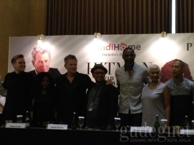 Jogja, Datangkan Grand Piano Dari Singapore Khusus untuk Konser Ini