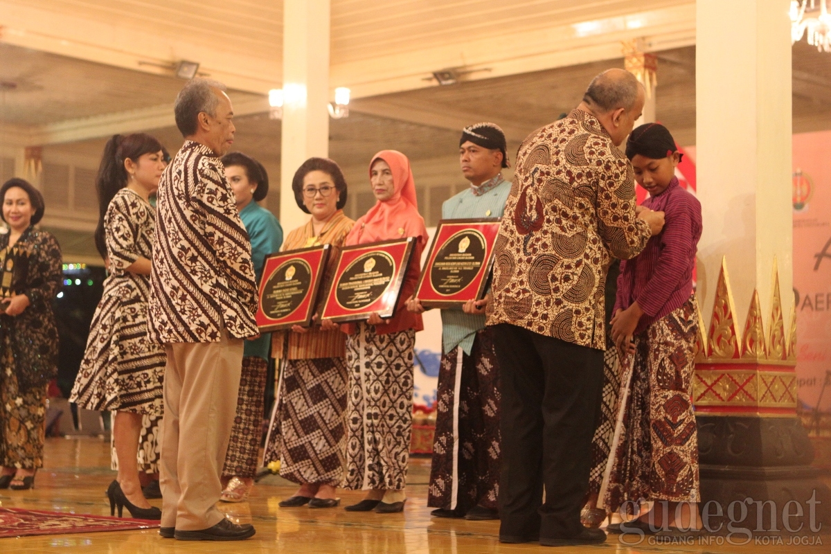 Dalang Cilik Jadi Salah Satu Penerima Penghargaan Anugerah Budaya