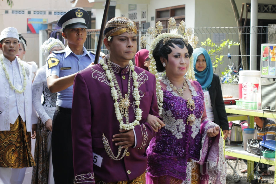 Ikrar Pancasila jadi Mahar Nikah Massal