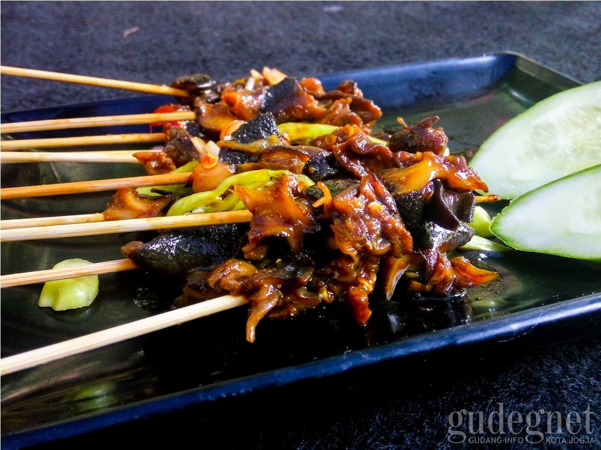 Yuk Cobain 5 Sate Ini, Ada Sate Kambing dan Sate Kuda