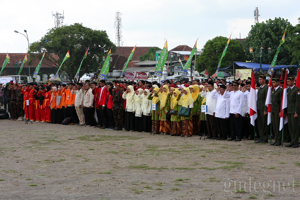 Ribuan Hadiri Apel Akbar Milad Muhammadiyah ke-106 