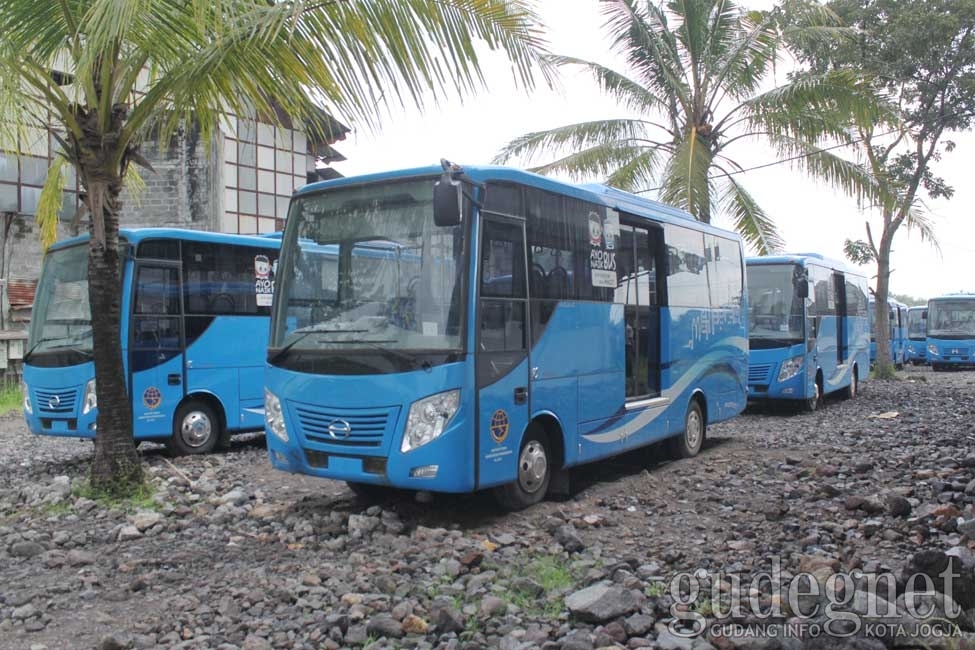 Pelayanan Transportasi Umum di Jogja Perlu Ditingkatkan