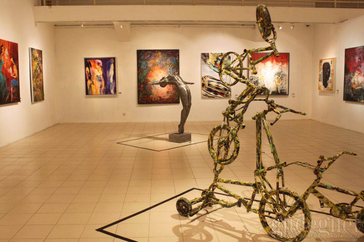 Puluhan Karya tentang Nusantara dipajang di Jogja Gallery