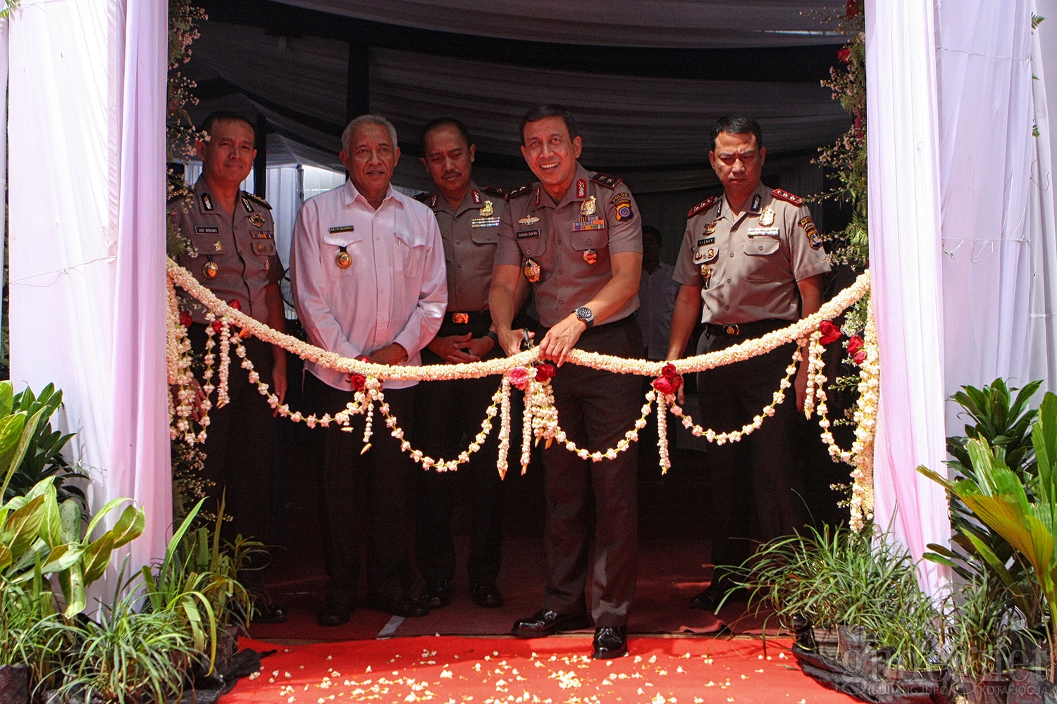 Kapolda DIY Resmikan Gedung Satpas SIM Polres Sleman