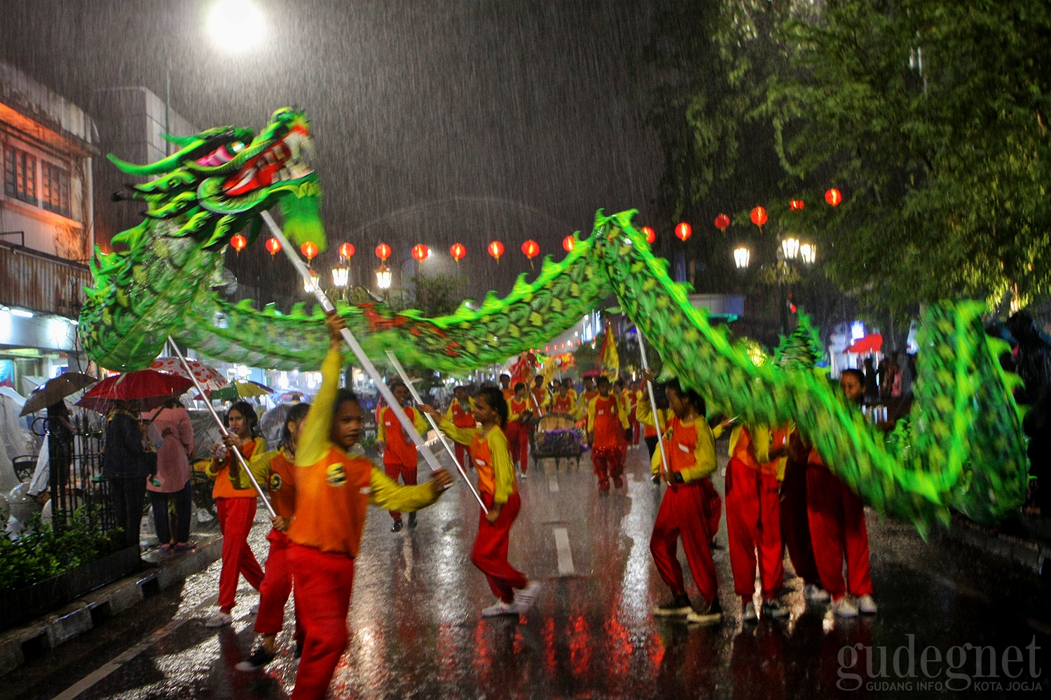 Malioboro Imlek Carnival 2019 Berlangsung di Tengah Guyuran Hujan Deras