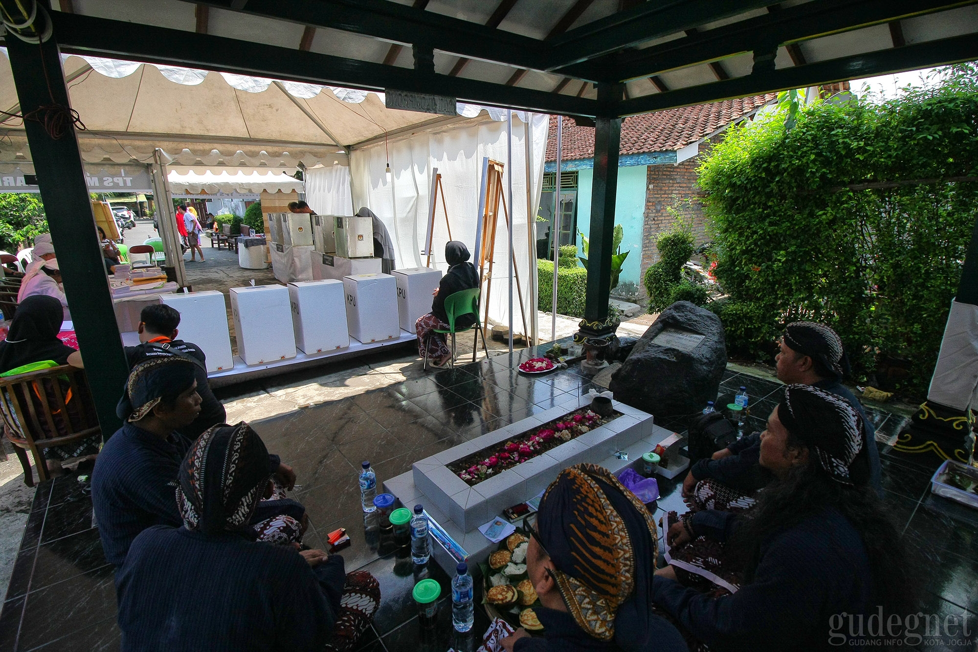 Berdiri di Sekitar Makam, TPS 14 Magersari Kental akan Budaya Jawa