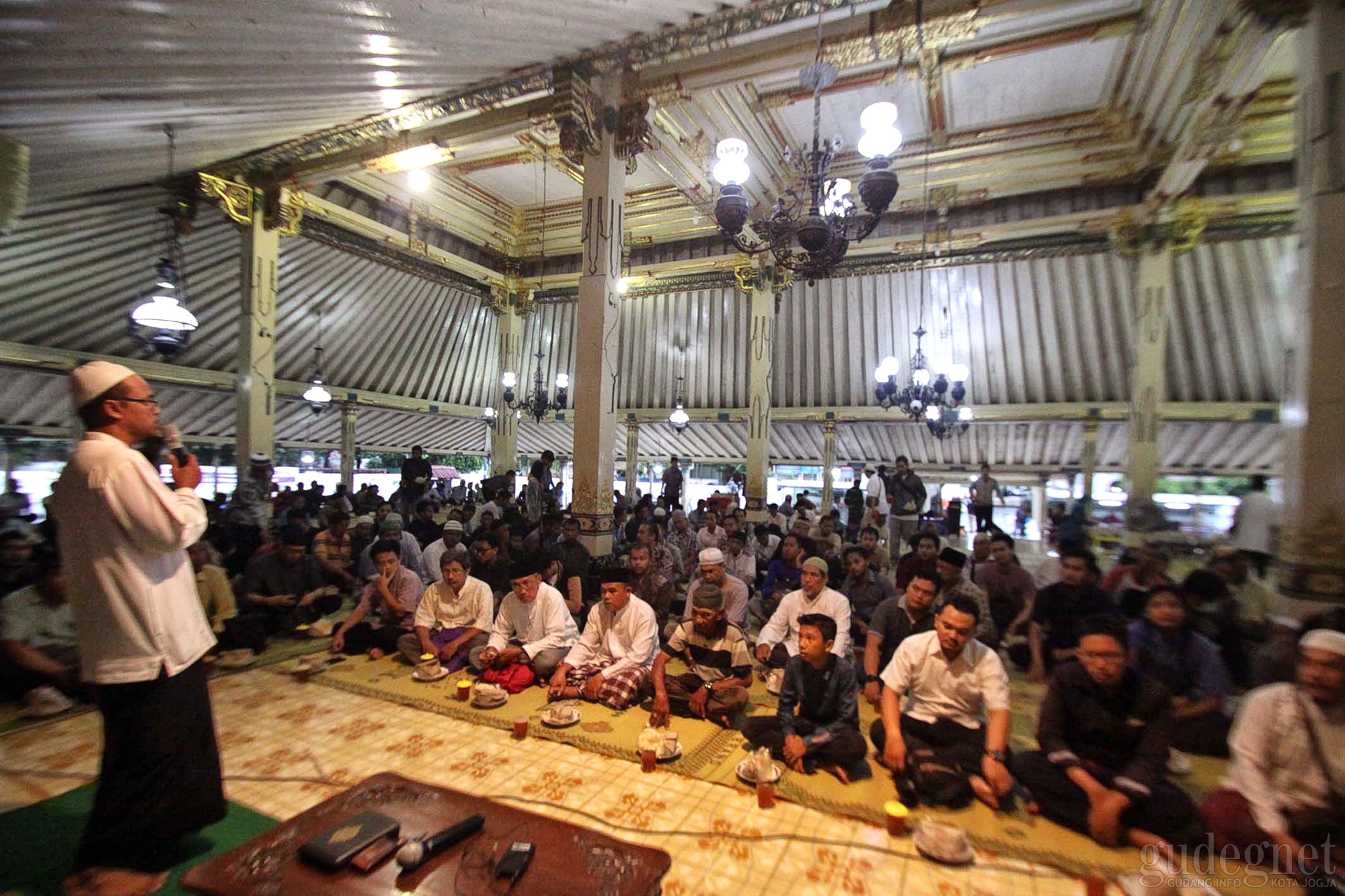 Masjid Gedhe Kauman Sediakan Ribuan Hidangan Berbuka Puasa