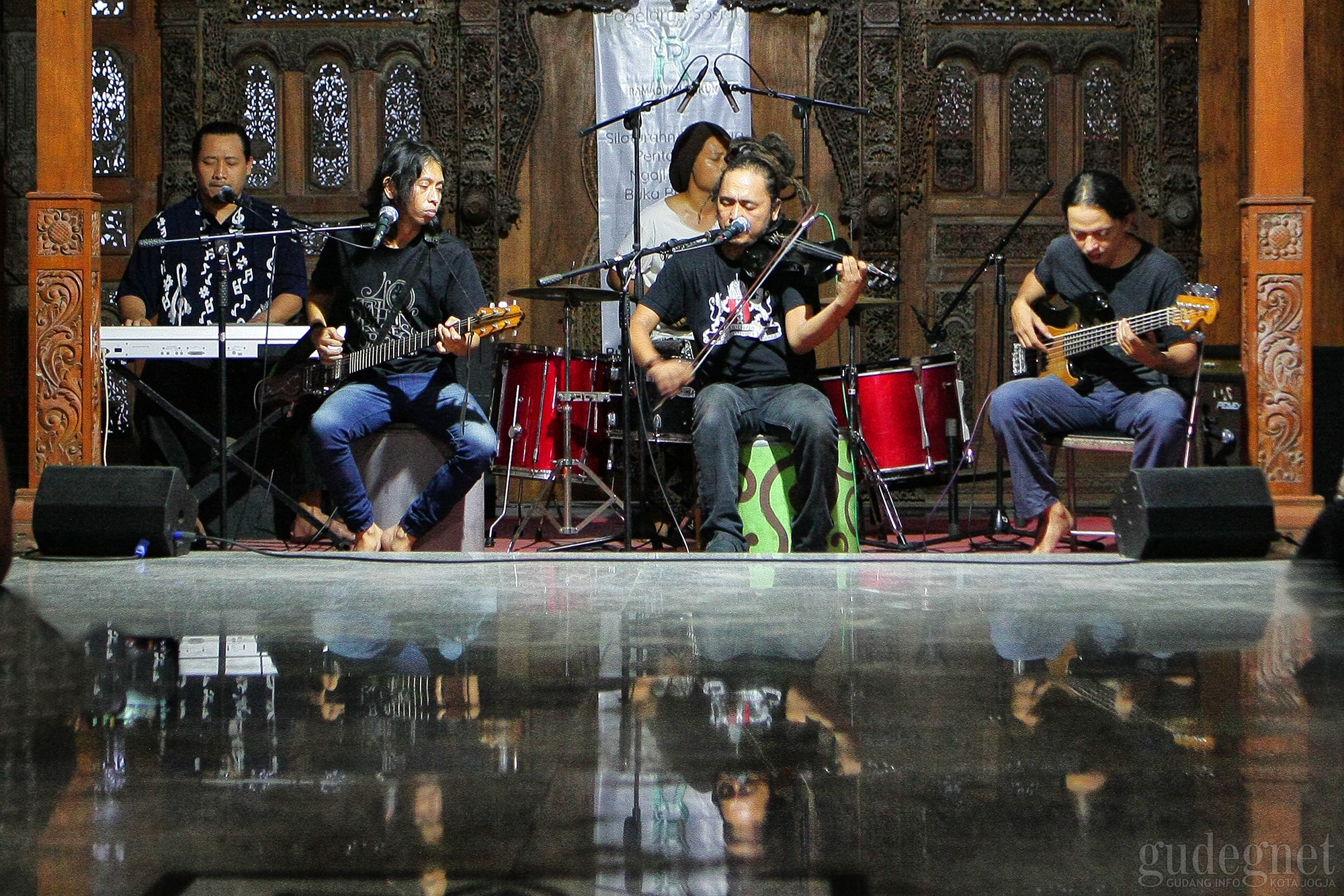 Sirkus Barrock Ramaikan Ramadhan Rukun Rumah Budaya Siliran