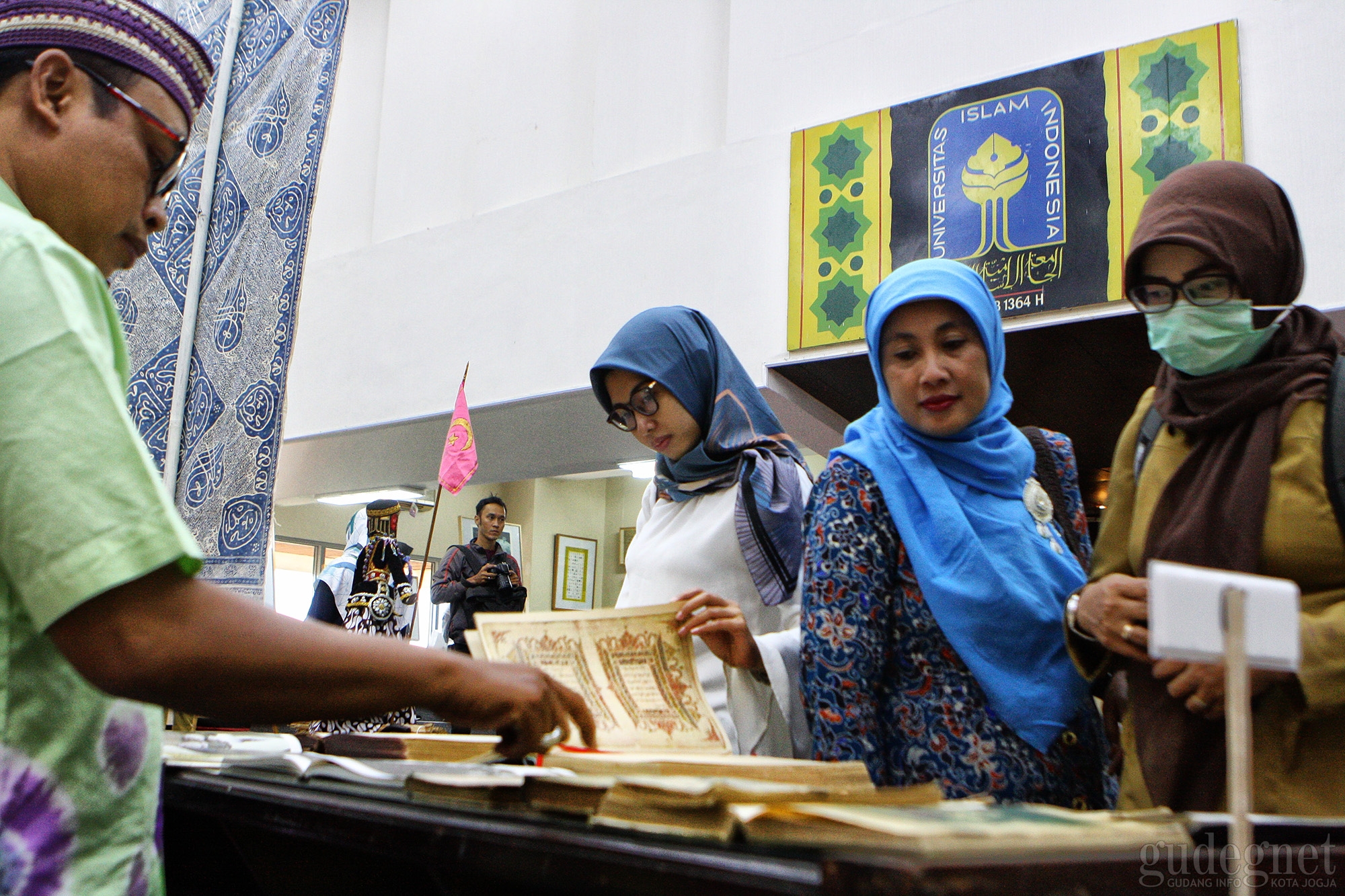 Angkat Sejarah Islam, UII Gelar Pameran Masa Depan Islam di Indonesia