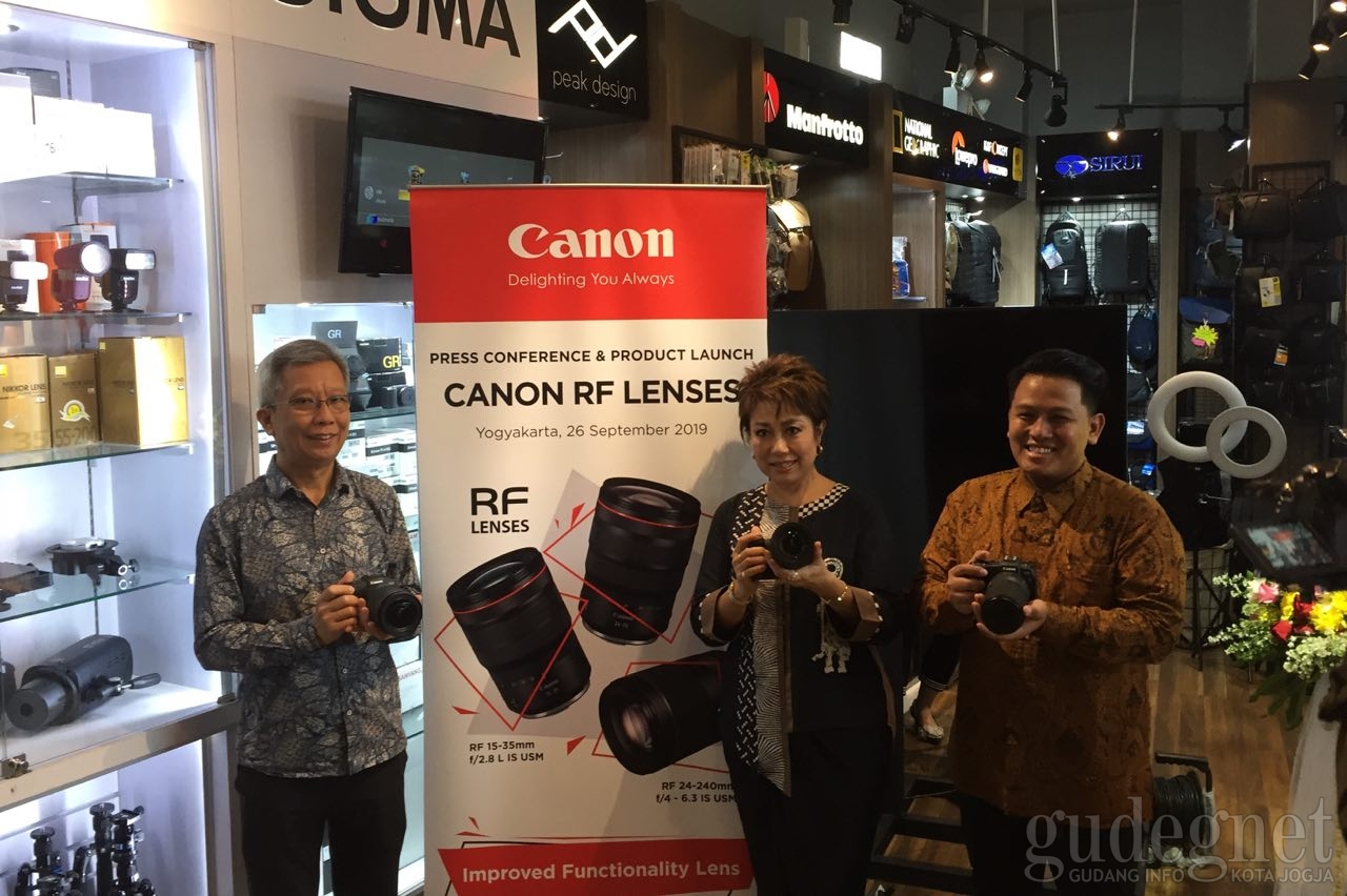 Canon Kenalkan 3 Lensa RF Terbaru Untuk Mirrorles EOS R 