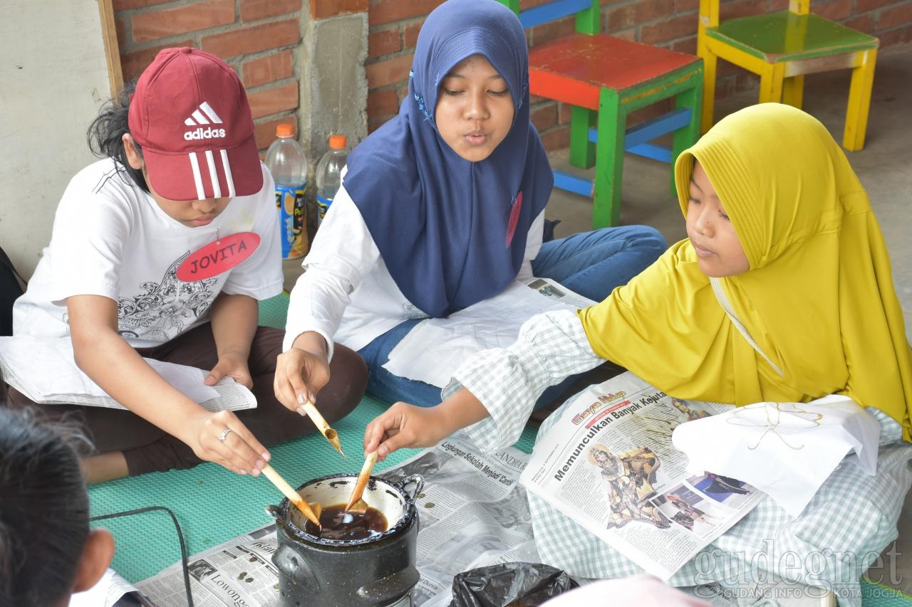 Festival Angon Bocah Gali Potensi Generasi Emas