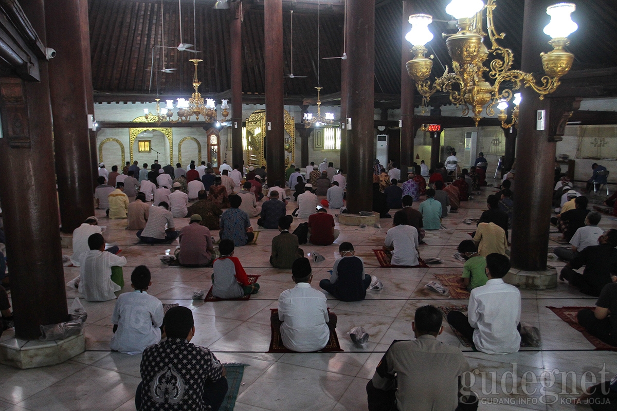 Masjid Gedhe Kauman Kembali Gelar Salat Jumat