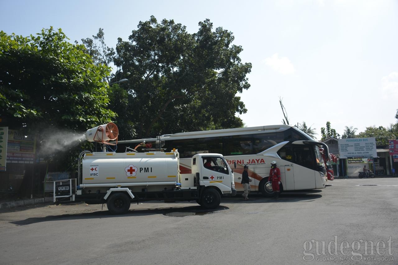 Jadwal Penyemprotan Disinfektan Pasar dan Terminal Sleman